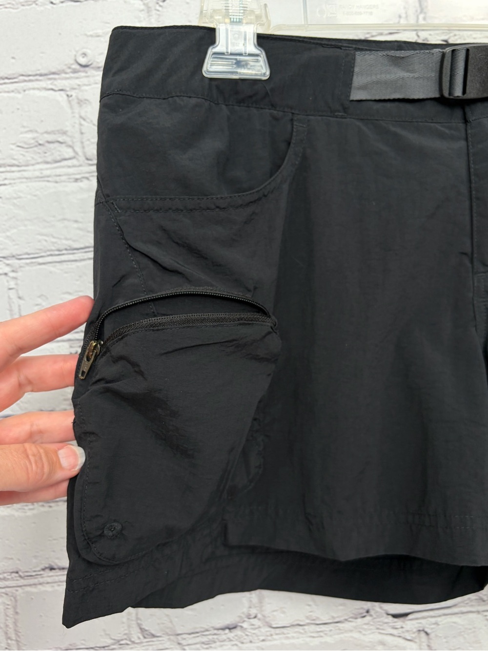 Columbia ‘Cross On Over’ Omni-Shade Omni-Wick Belted Cargo Shorts Black Sz M - Picture 4 of 16